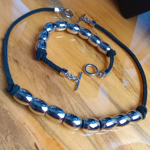 Ralph Lauren Silver plate Beads and Black Suede, 15.5" and 7.5" - Picture 9 of 10